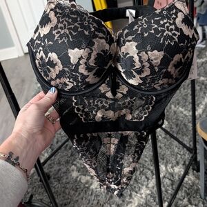 Auden Black and Cream Floral Lace Bodysuit